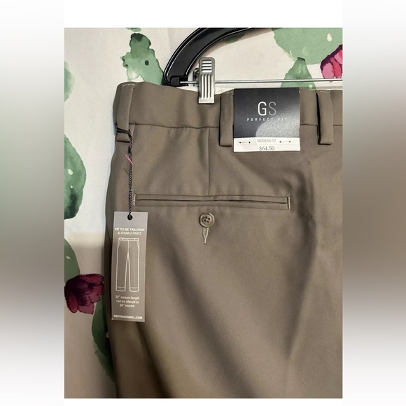 GS Perfect Fit Men’s Dark Taupe Flat Front Modern Fit Dress Pants Size 42/32 - Picture 4 of 6